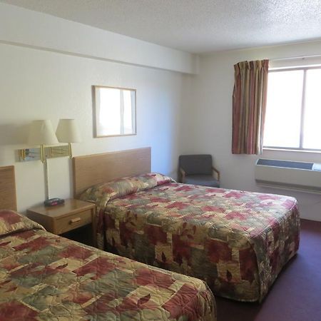 Super 8 By Wyndham Saanichton Victoria Airport Hotell Exteriör bild