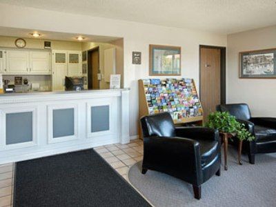 Super 8 By Wyndham Saanichton Victoria Airport Hotell Exteriör bild