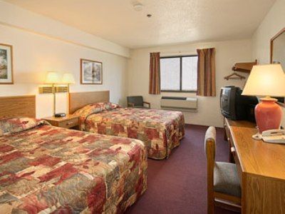 Super 8 By Wyndham Saanichton Victoria Airport Hotell Exteriör bild